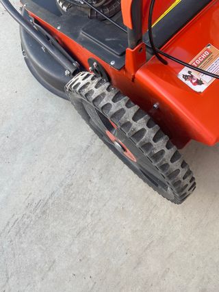 Husqvarna carro desbrozadora con ruedas