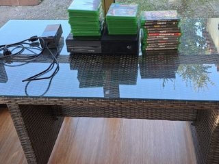 Xbox One con 30 juegos y mando