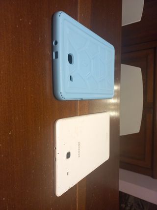 Samsung Galaxy tab E+cover