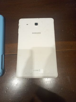 Samsung Galaxy tab E+cover