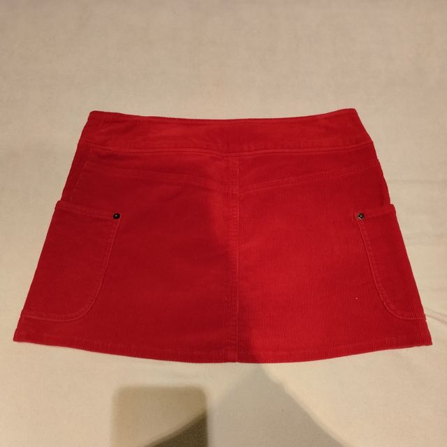 Minigonna Bershka in velluto a coste.