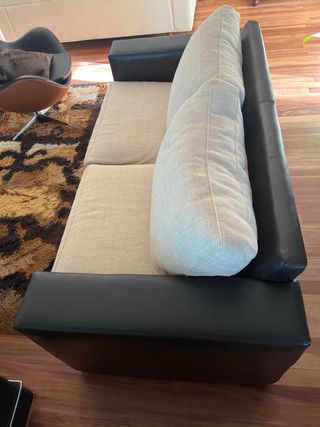 Sofá cuero 2 plazas