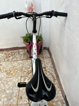BICICLETA ROSA