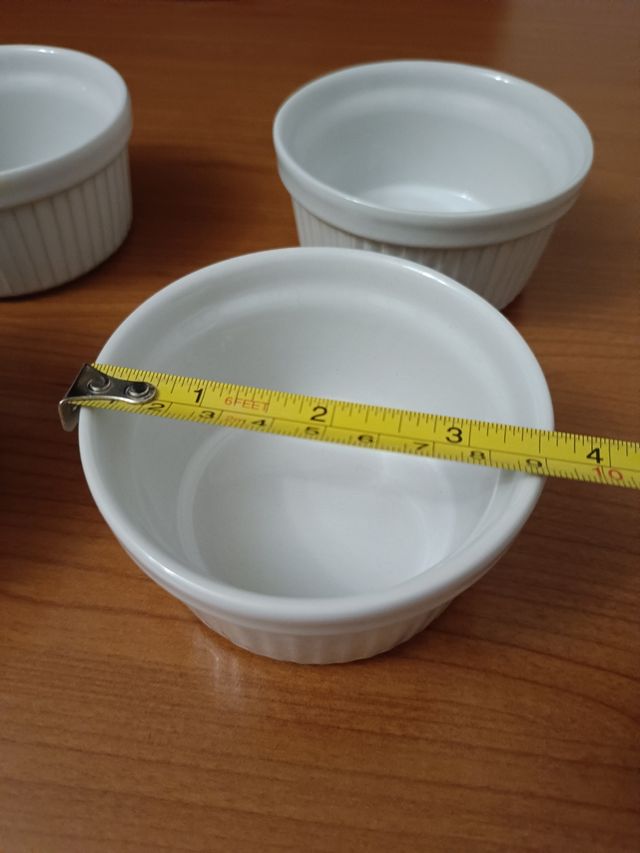 6 ciotoline in ceramica bianca