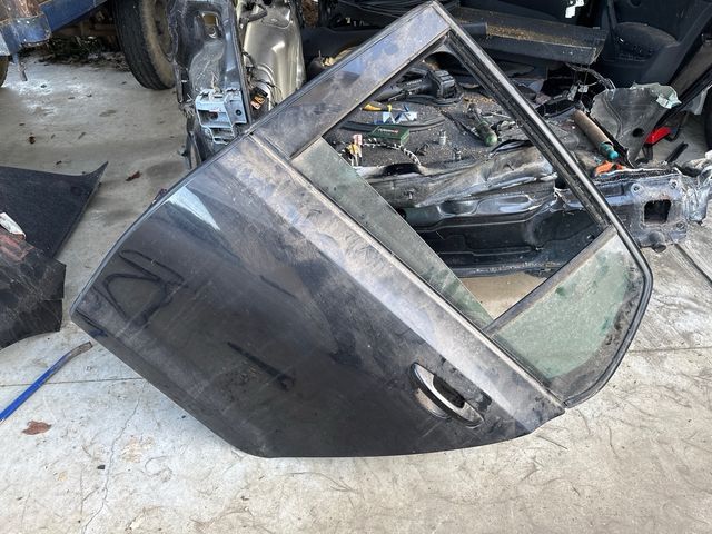 Puerta trasera izq. Golf VI