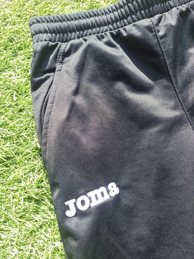 Pantalón chándal negro Talla 8