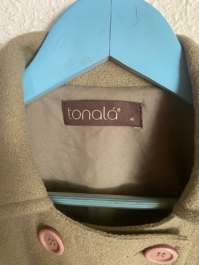 Abrigo/ trenca de paño beige