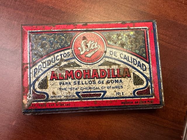 Caja metalica de almohadilla para sellos