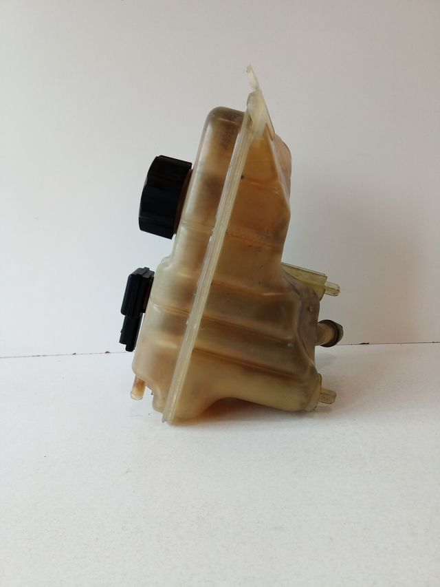 vaso expansor citroen c5 2.0 hdi 110 despiece rhz