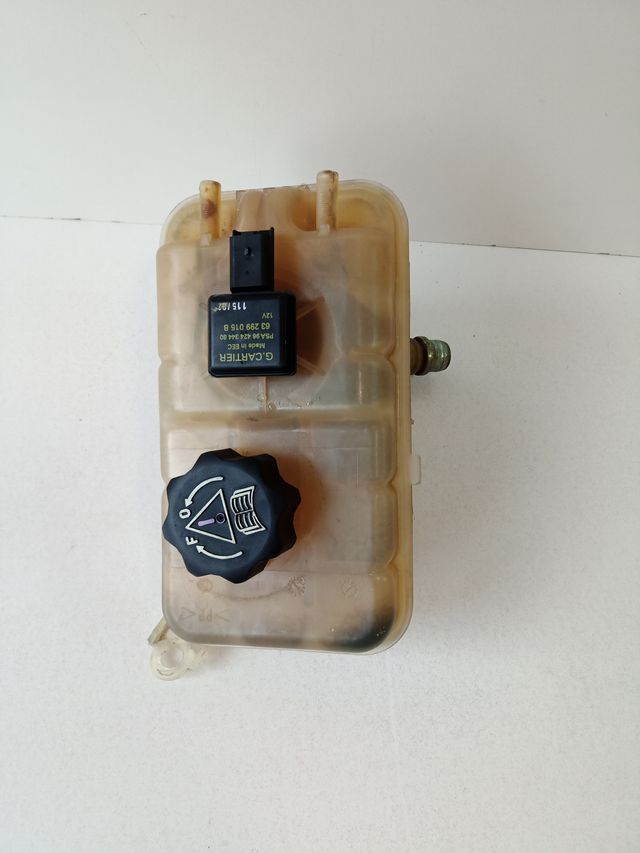 vaso expansor citroen c5 2.0 hdi 110 despiece rhz