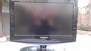 Tv Samsung HD Ready. Model LE23R71B.