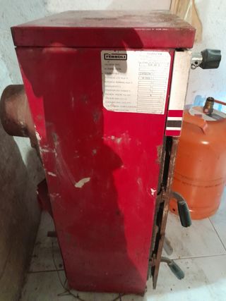 Caldaia a legna e carbone