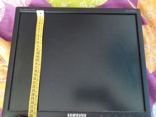 Monitor Samsung 743N