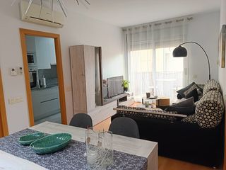 Mueble comedor y mesa extensible