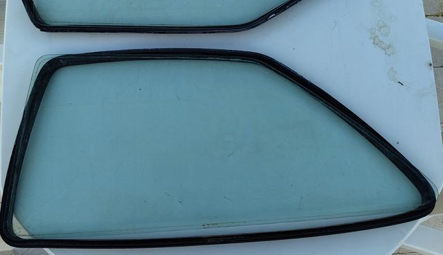 Cristal trasero izquierdo Ford Fiesta Mk2