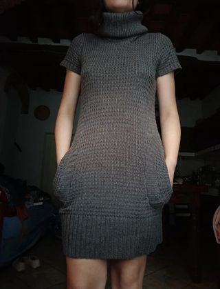 Vestito invernale a collo alto