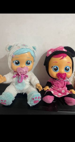 Muñecas lloronas