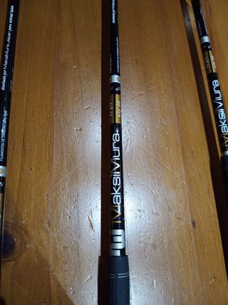 Palos de golf junior KZG