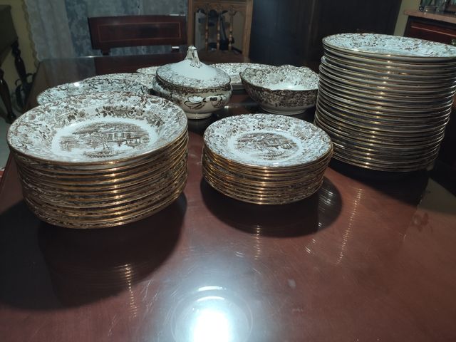 Vajilla cartuja de sevilla oro antigua 202