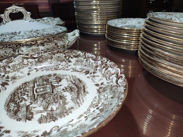 Vajilla cartuja de sevilla oro antigua 202