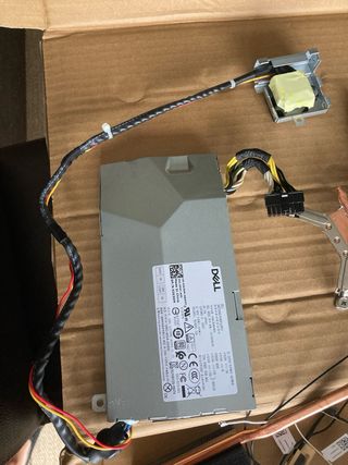 Placa base y fuente alimentacion.