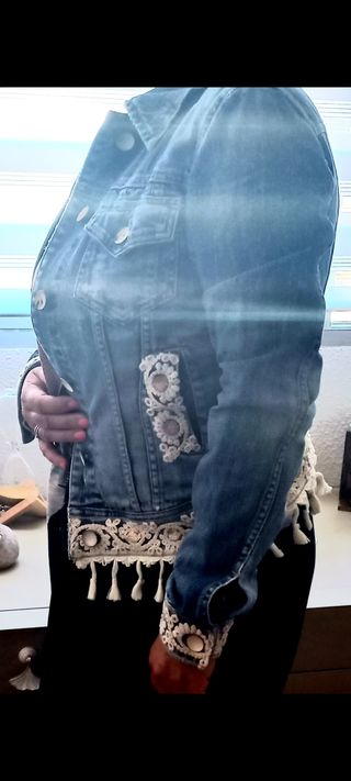 Cazadora vaquera Ibicenca.