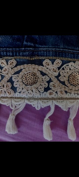 Cazadora vaquera Ibicenca.