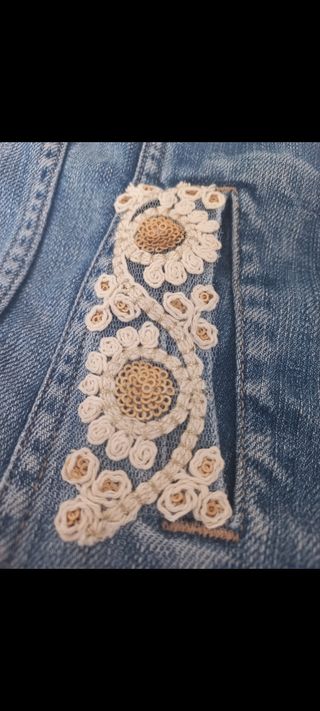 Cazadora vaquera Ibicenca.