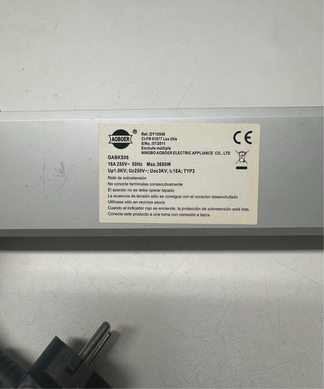 Regleta 6 tomas SOBRETENSIONES