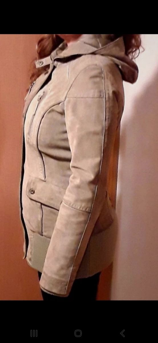 Cazadora de piel Steadivarius *