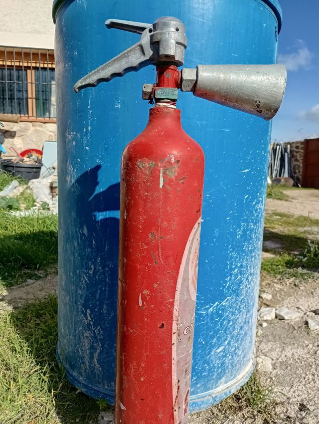 Extintor antiguo