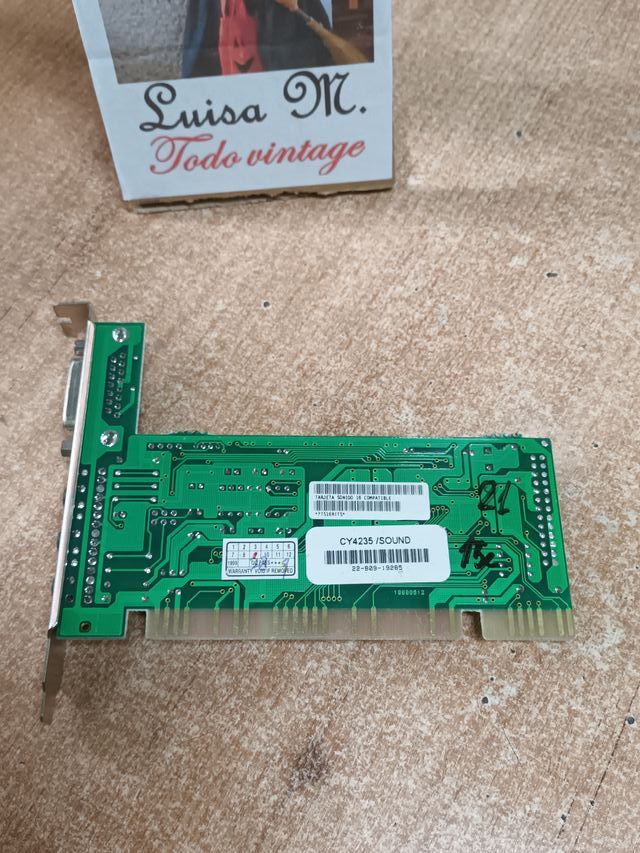 CRYSTAL CS4235, GENIUS, bus ISA de 16 bits