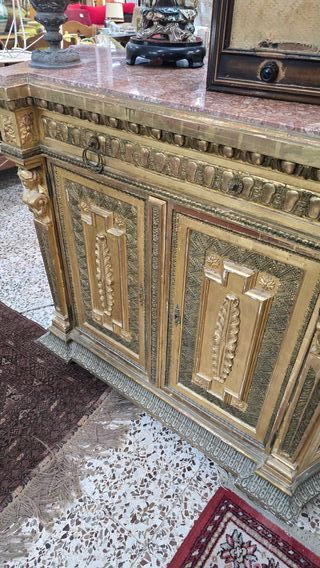 APARADOR LUIS XVI FRANCÉS PAN DE ORO