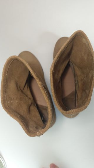 BOTÍN PIEL SERRAJE STRADIVARIUS