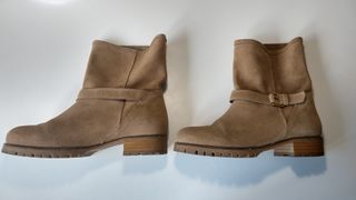 BOTÍN PIEL SERRAJE STRADIVARIUS