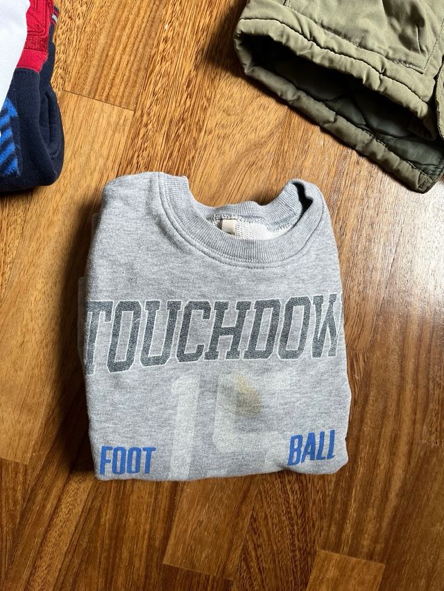 Giacchetto, maglie, pantaloni bambino 6 anni