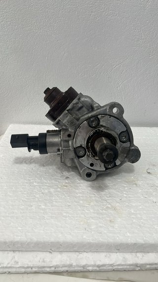 BOMBA INYECCIÓN DE COMBUSTIBLE BMW - 0 445 010 506