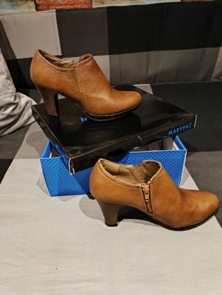 Botines talla 37