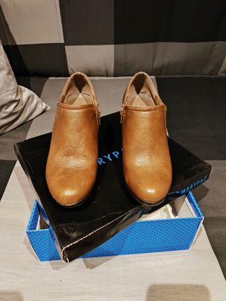 Botines talla 37