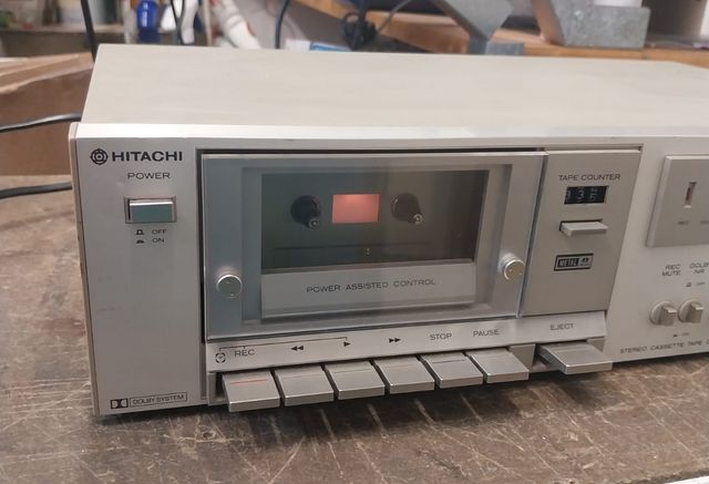 Piastra a cassette HITACHI mod D-45s