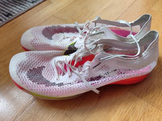 Se vende NIKE AIR ZOOM VICTOY