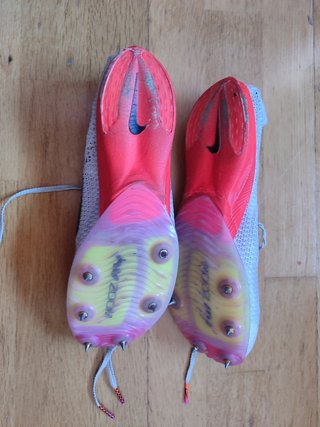 Se vende NIKE AIR ZOOM VICTOY