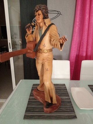 Elvis 1995