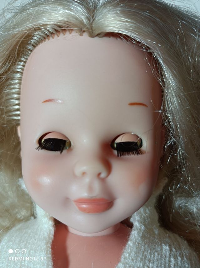 Muñeca de famosa Nancy.