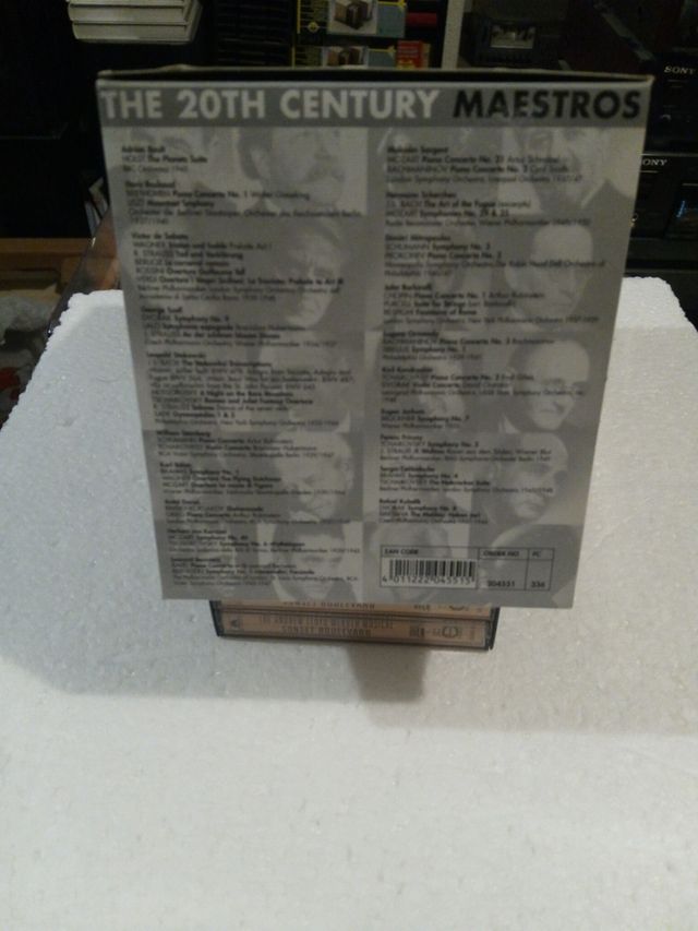 40 CDs.    THE  20TH  CENTURY.    MAESTROS.