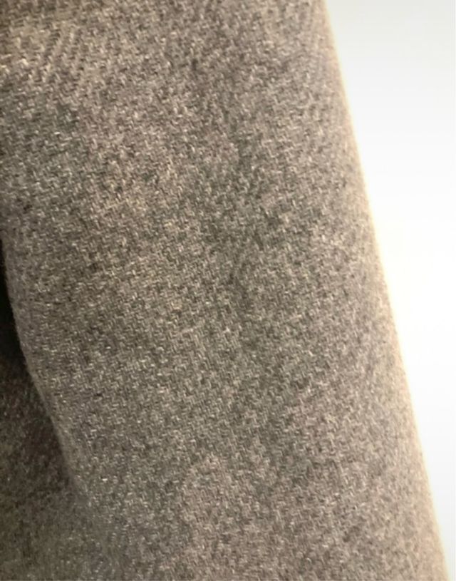 Abrigo de lana con capucha