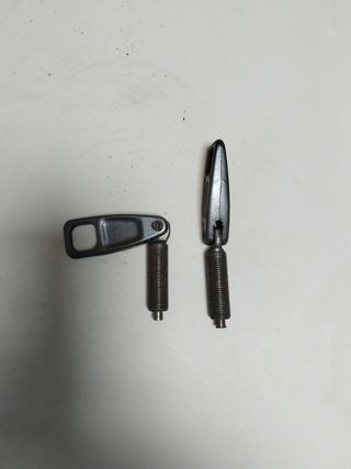 Palometas fijación motor Tohatsu 40