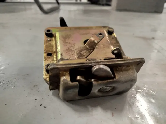 Land Rover 88 Santana piezas