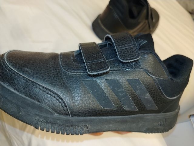 Zapatos Adidas de niños