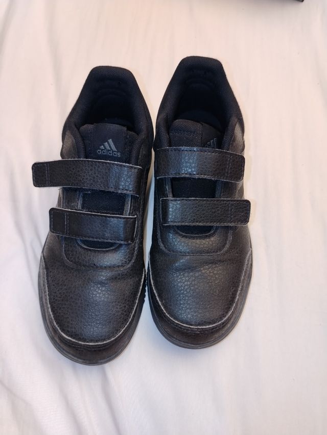 Zapatos Adidas de niños